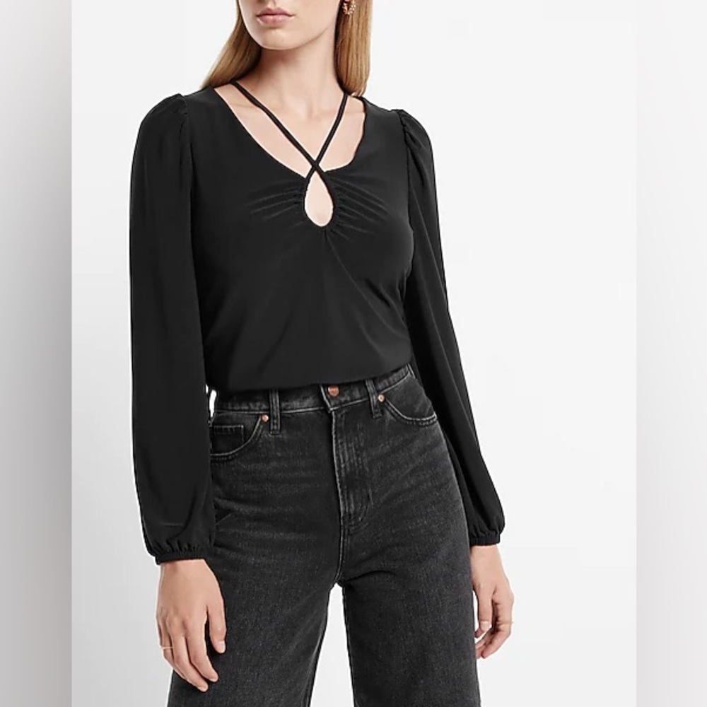 Express strappy keyhole top (size women’s XL) (NWT)